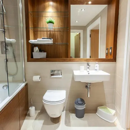 Gorgeous 2br With Views