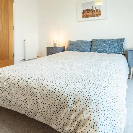 شقة Gorgeous 2br With Views ليدز